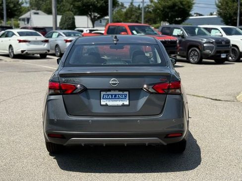 New 2025 Nissan Versa SR w/ Trunk Package image 6