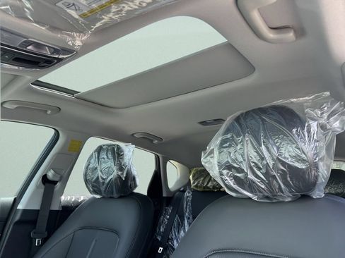 New 2026 Hyundai Kona Limited FWD image 23