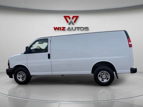 Used 2020 Chevrolet Express 2500 image 6