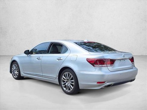 Used 2015 Lexus LS 460 w/ Comfort Package RWD image 7