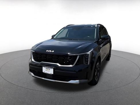 Used 2024 Kia Sorento S FWD image 7