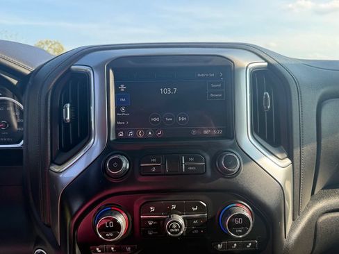 Used 2022 Chevrolet Silverado 2500 LTZ w/ LTZ Plus Package AWD/4WD image 43