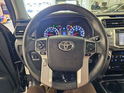 Used 2018 Toyota 4Runner Limited RWD image 10