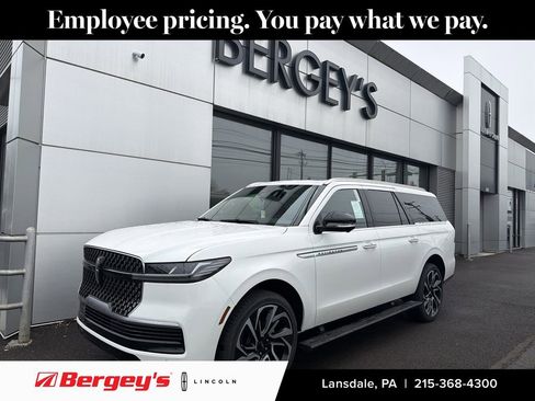 New 2026 Lincoln Navigator L Reserve AWD/4WD image 1