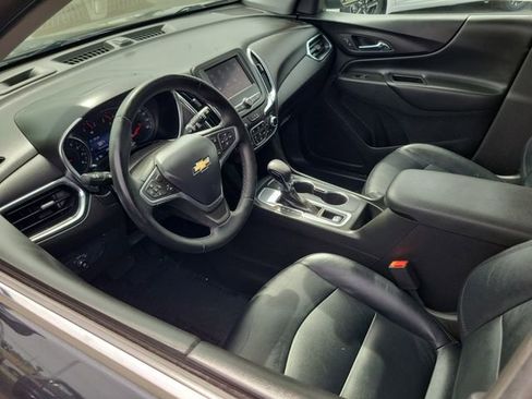 Used 2023 Chevrolet Equinox LT image 3