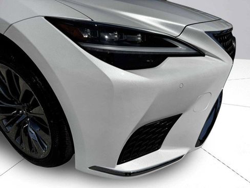 Used 2023 Lexus LS 500 image 11