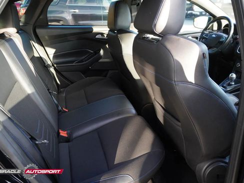 Used 2017 Ford Focus RS image 37