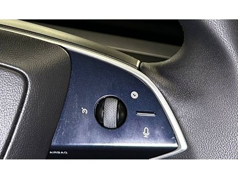 Used 2026 Tesla Model Y 2WD image 26