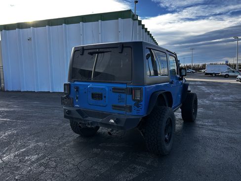 Used 2015 Jeep Wrangler Sport image 5