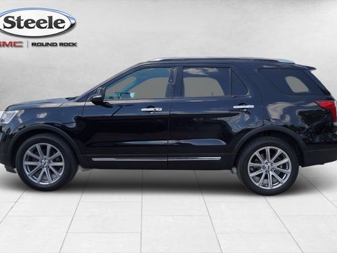 Used 2017 Ford Explorer Limited AWD/4WD image 4