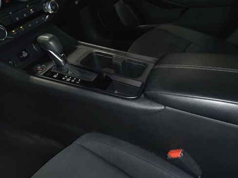 Used 2024 Nissan Sentra S FWD image 26