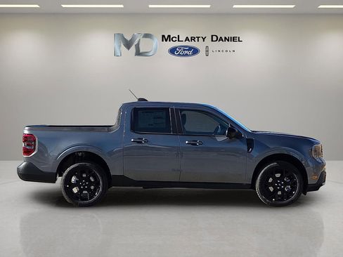 New 2026 Ford Maverick Lariat w/ Black Appearance Package AWD/4WD image 6