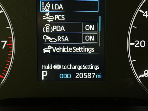 Used 2024 Toyota Corolla SE FWD image 17