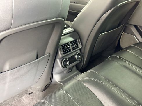 Certified 2021 Land Rover Range Rover Velar S image 31