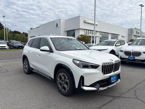 Used 2026 BMW X1 xDrive28i w/ Technology Package AWD/4WD image 10