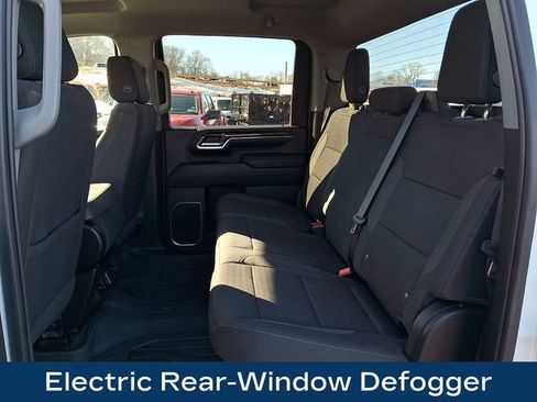 Used 2024 GMC Sierra 2500 SLE image 13