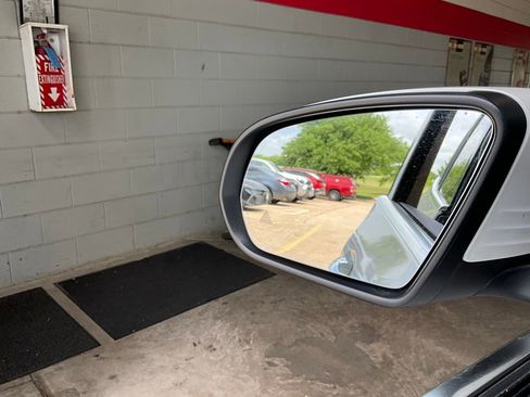 Used 2025 Mercedes-Benz GLA 250 image 18