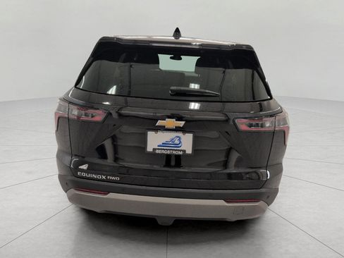Used 2025 Chevrolet Equinox LT AWD/4WD image 26