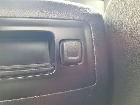 Used 2016 GMC Sierra 1500 SLT w/ SLT Premium Package image 13