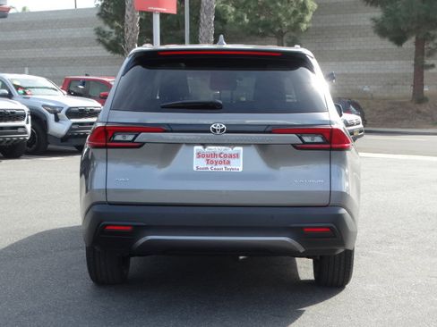 New 2026 Toyota Grand Highlander Platinum image 6