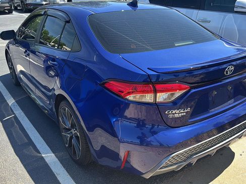 Used 2021 Toyota Corolla SE w/ Carpet Mat Package (TMS) image 7