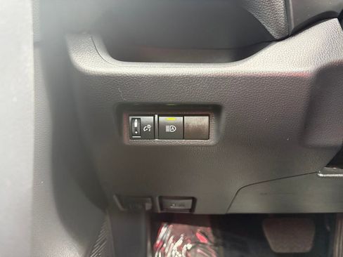 Certified 2025 Toyota RAV4 XLE AWD/4WD image 23