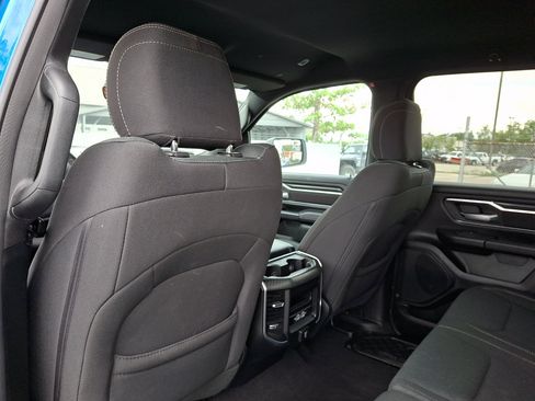 Used 2025 RAM 1500 Big Horn AWD/4WD image 21