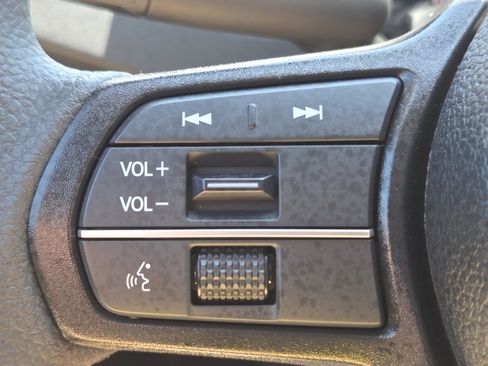Certified 2025 Honda Accord SE image 12