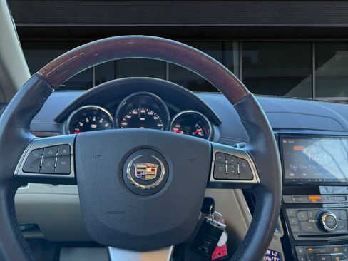 Used 2009 Cadillac CTS 3.6 AWD w/ Wood Trim Package image 4