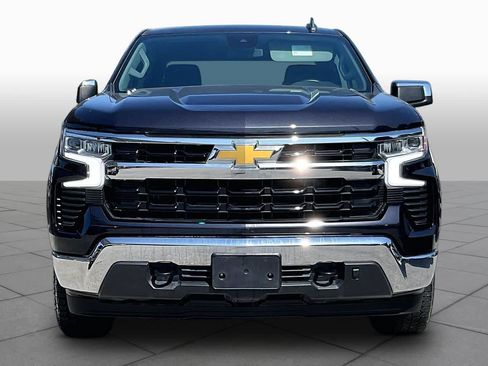 Used 2023 Chevrolet Silverado 1500 LT w/ Z71 Off-Road Package AWD/4WD image 4