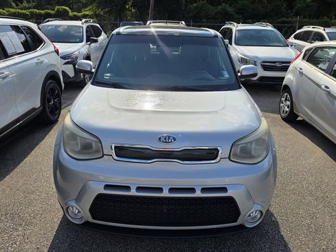 Used 2015 Kia Soul ! w/ Sun & Sound Package FWD image 2