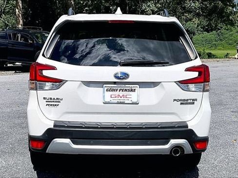 Used 2019 Subaru Forester Touring AWD/4WD image 7