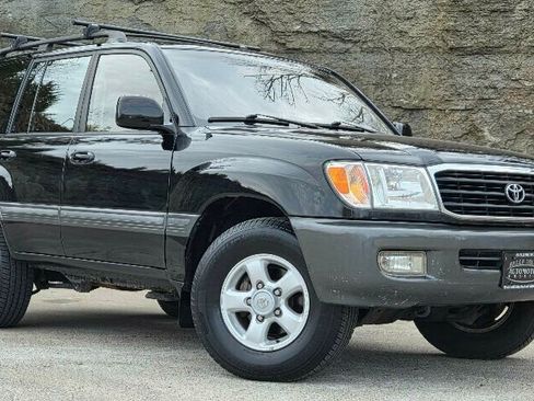 Used 1999 Toyota Land Cruiser image 1