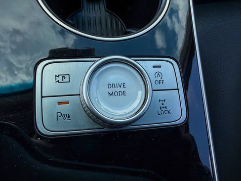 Used 2025 Genesis GV80 2.5T Standard AWD/4WD image 20