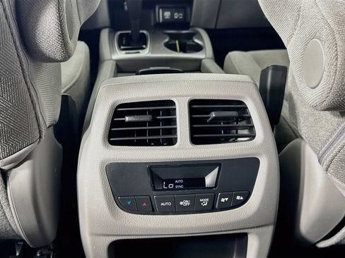 Used 2019 Honda Pilot EX image 30