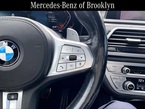 Used 2021 BMW 750i xDrive w/ M Sport Package AWD/4WD image 24