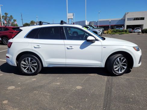Used 2024 Audi Q5 2.0T Premium Plus image 3