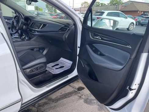 Used 2018 Buick Enclave Essence w/ Trailering Package FWD image 12