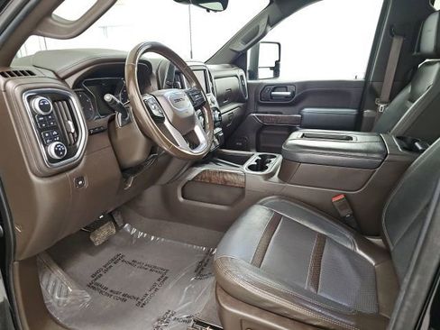 Used 2020 GMC Sierra 2500 Denali w/ Denali Ultimate Package image 14