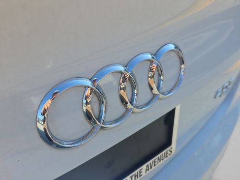 Used 2015 Audi A4 2.0T Premium w/ Audi MMI Navigation AWD/4WD image 28