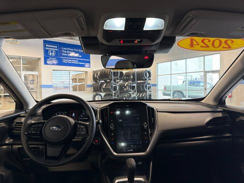 Used 2024 Subaru Crosstrek 2.0i Premium AWD/4WD image 9