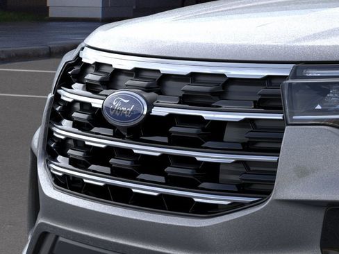 New 2026 Ford Explorer Active image 17