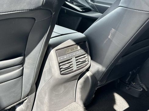 Used 2022 MAZDA CX-9 Touring image 26