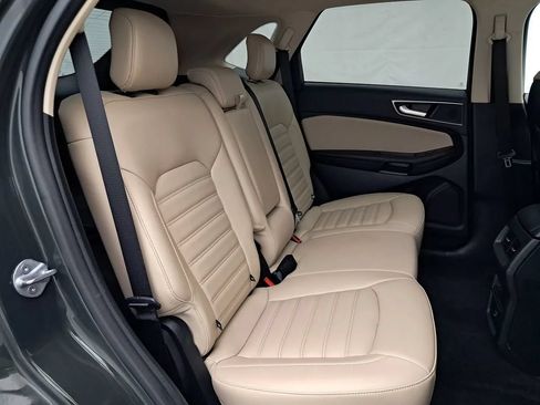 Used 2022 Ford Edge SEL AWD/4WD image 25