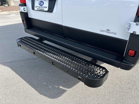 Used 2023 RAM ProMaster 3500 w/ Lane Management Group FWD image 16