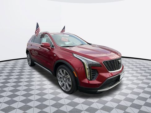 Certified 2021 Cadillac XT4 Premium Luxury w/ Driver Awareness Package image 4