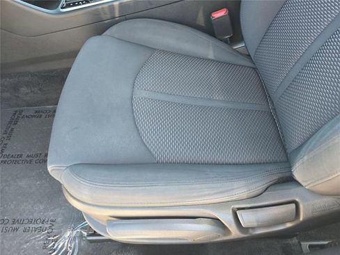 Used 2019 Hyundai Sonata SE FWD image 11