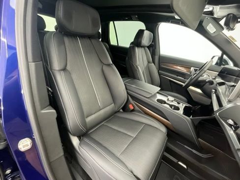 Used 2026 Cadillac Vistiq Sport w/ LPO, Floor Liner Package AWD/4WD image 12