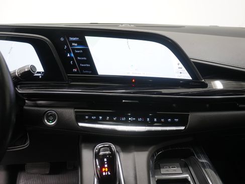 Used 2021 Cadillac Escalade Sport w/ Driver Assist Tech Package image 23