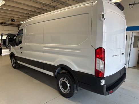 New 2025 Ford Transit 150 148 Medium Roof RWD image 5